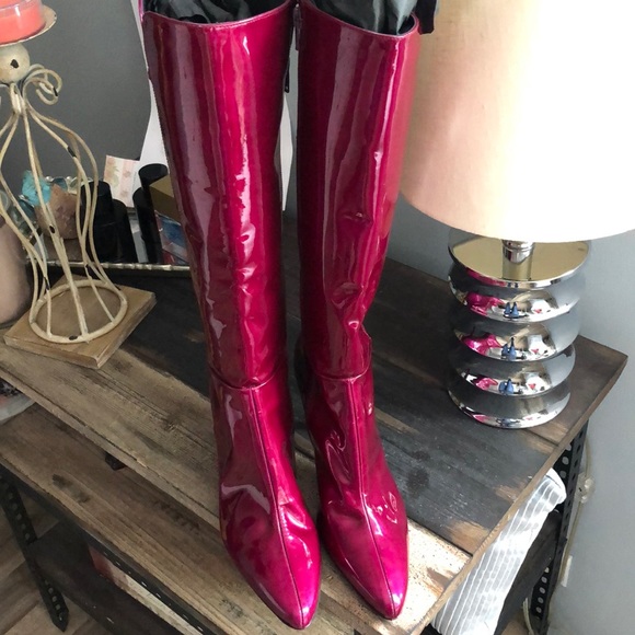 Stuart Weitzman boots - Picture 4 of 6